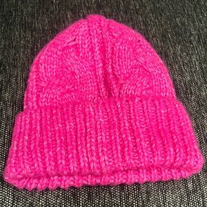 NWOT Old Navy Hot Pink Knit Hat 💕
